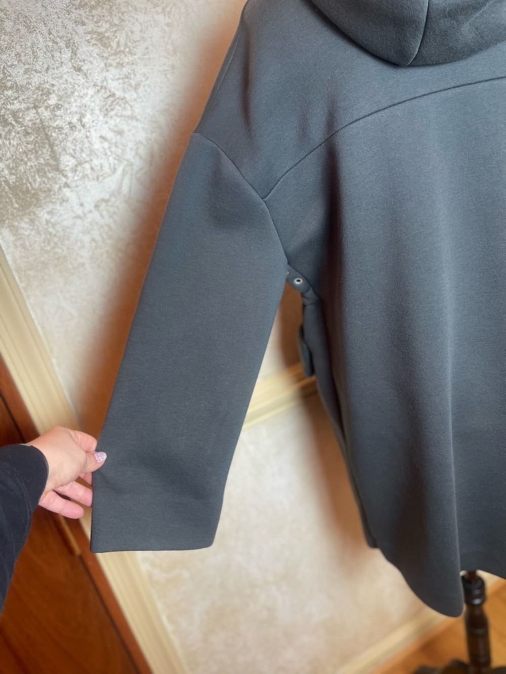 COS Oversized Zip-Up Hoodie Jacket Sz M Gray Cargo Minimalist Quiet Luxury - Picture 5 of 12